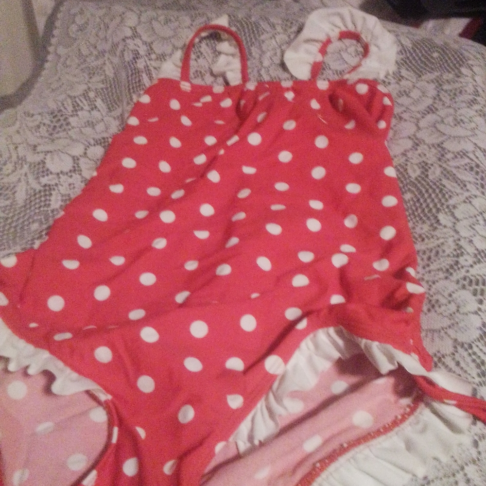 Girls swimsuits